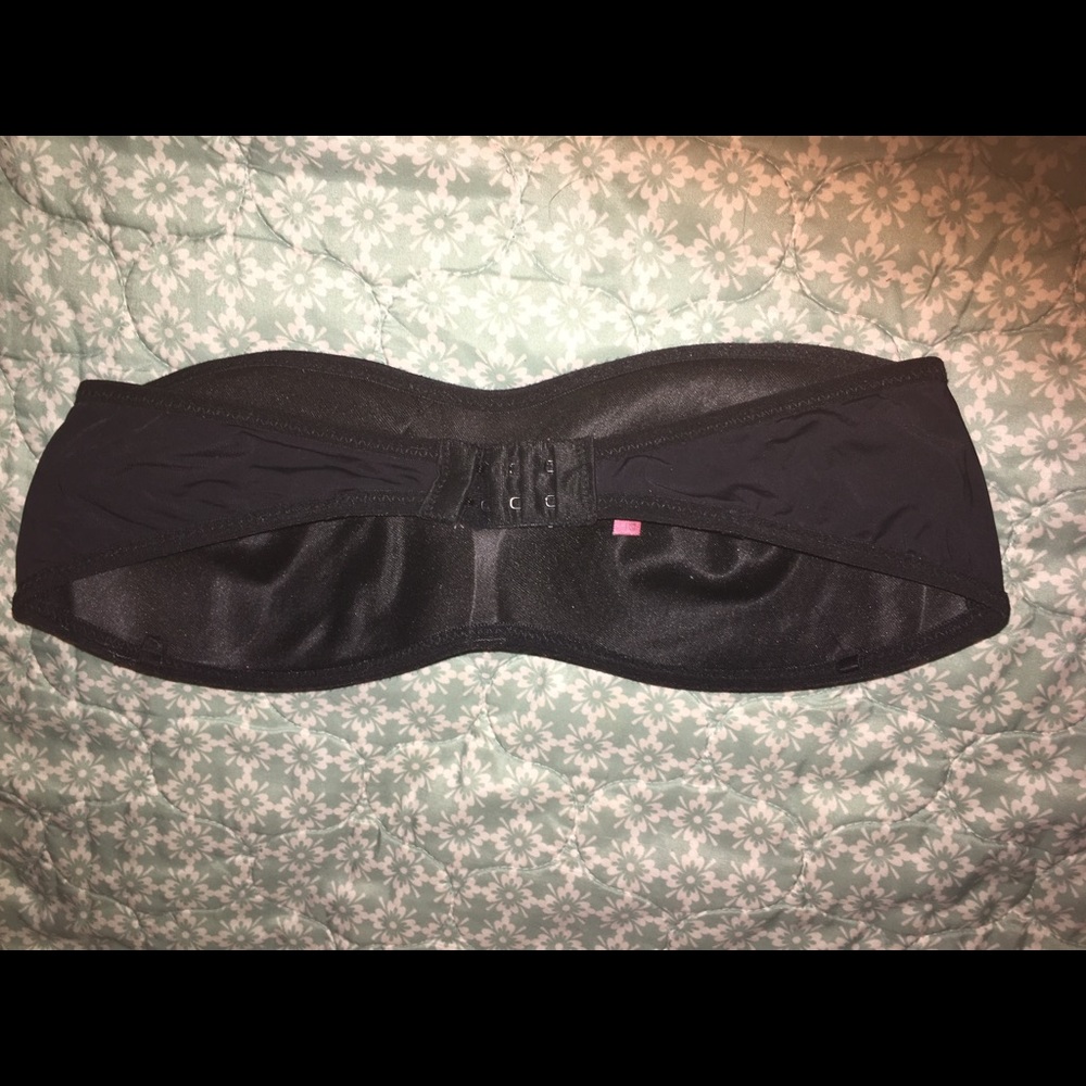 Bras - Picture 5 of 7